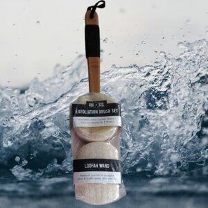 Brand New Ash + Axel  Exfoliation Brush and Loofah Wand Set